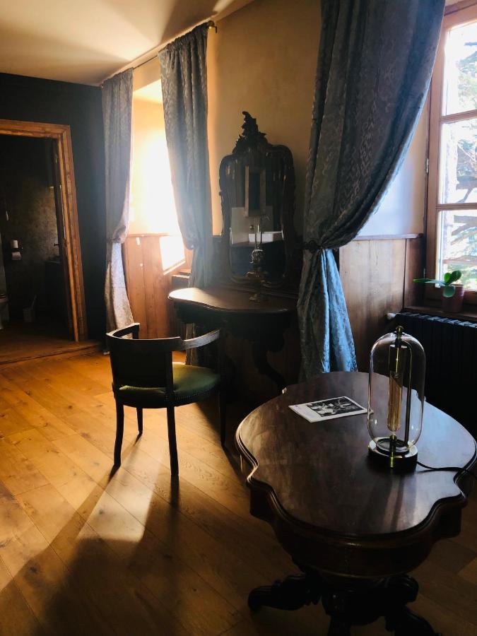Saint-Etienne-Vallee-Francaise Le Chateau De Cambiaire المظهر الخارجي الصورة